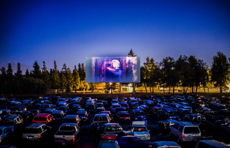 fun things to do in atlanta, startlight drive-in